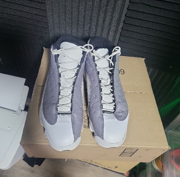 Jordan Gray and White Sneakers - Picture 3 of 6